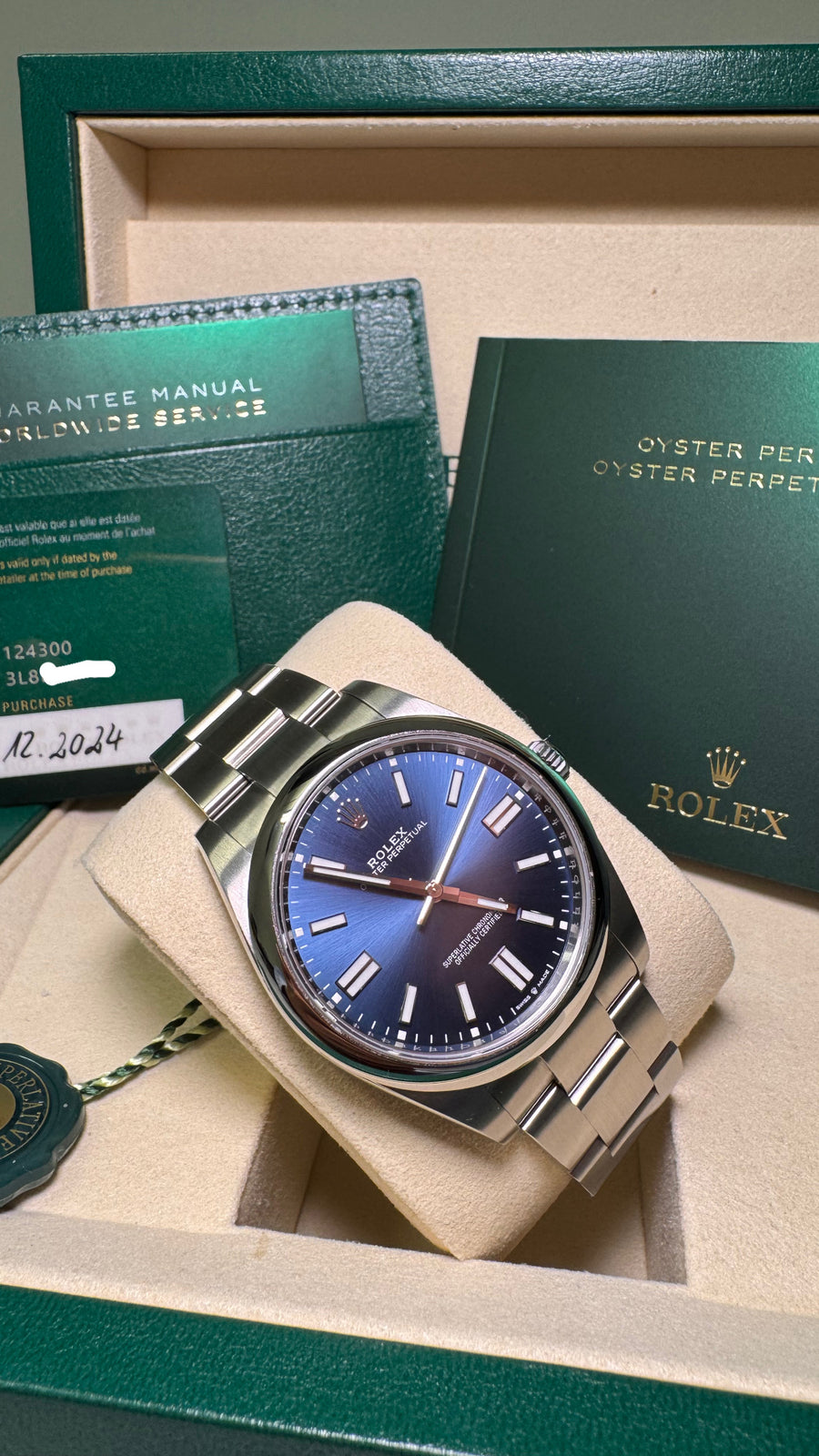 Rolex Oyster Perpetual 41 124300