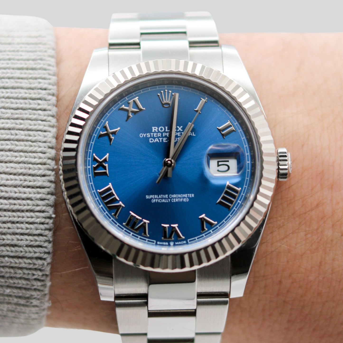 Rolex DateJust 41 - blaues Zifferblatt mit römischen Ziffern FULLSET-ZSG-2021