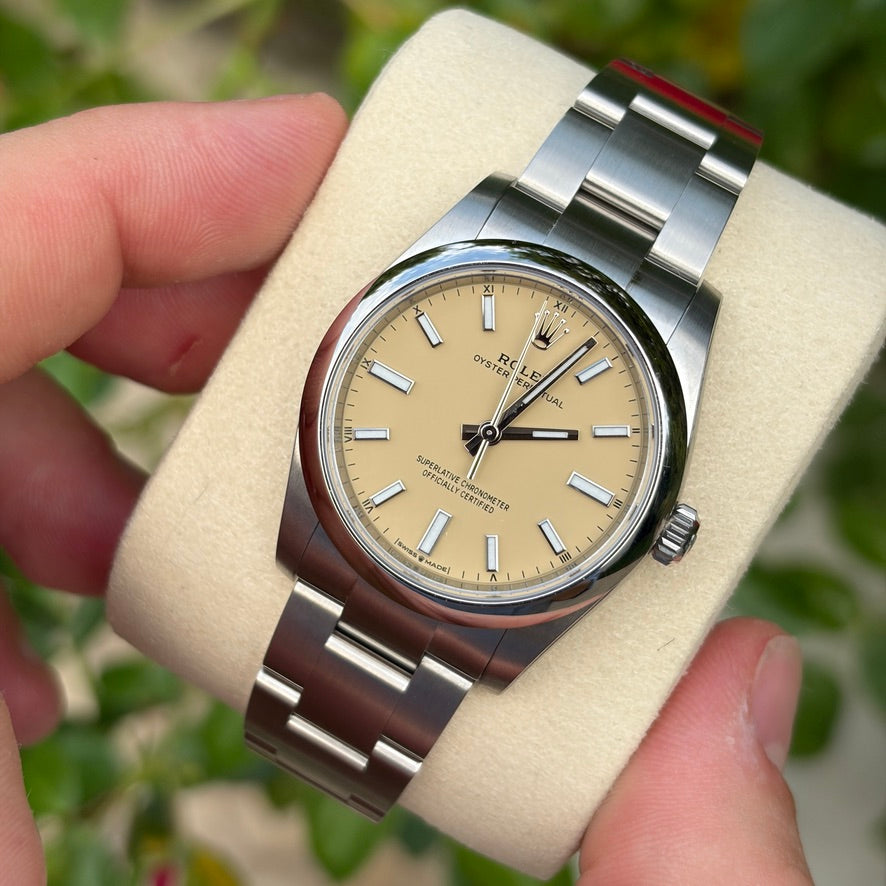 Rolex Oyster Perpetual 124200
